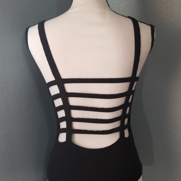 Express Strappy Ribbed Tank Bodysuit - Picture 2 of 8
